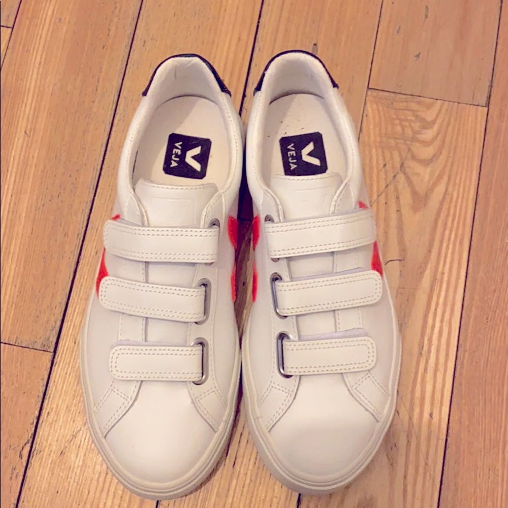 VEJA 3-Lock